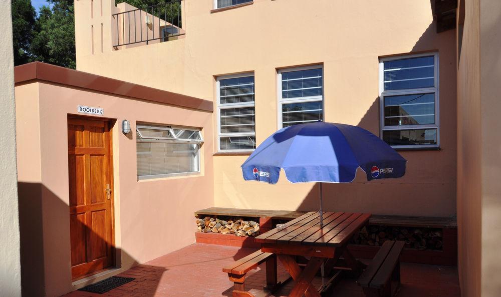 Amakaya Backpackers Travellers Accommodation Plettenberg Bay Exterior photo